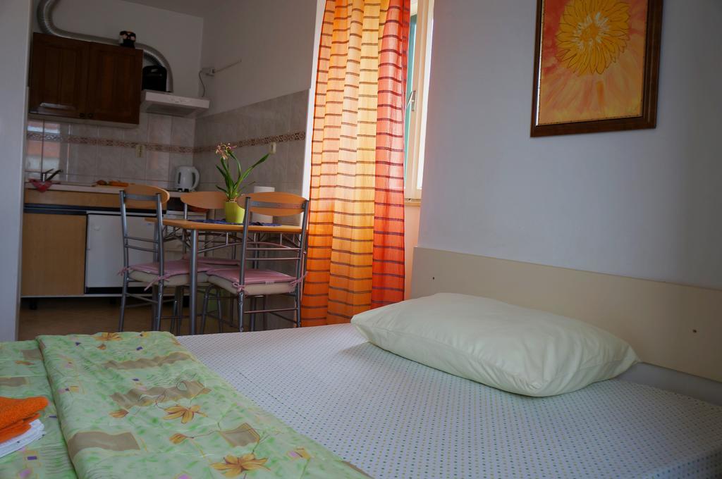 Kamena Apartment & Studio Makarska Extérieur photo